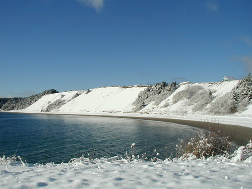 beach winter snow geolat48637631 geolon53730826 atlanticcanada newfoundland eastportpeninsula outport geotagged