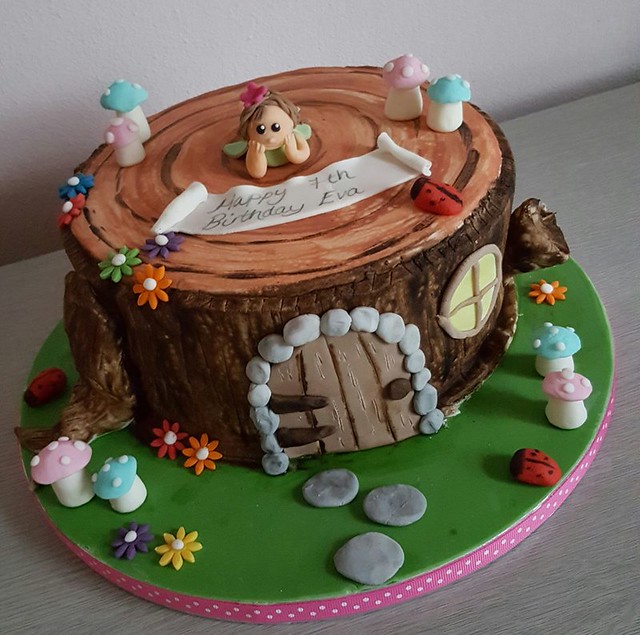 Cake by YummyMummy Cakes N Bakes -Enniskillen