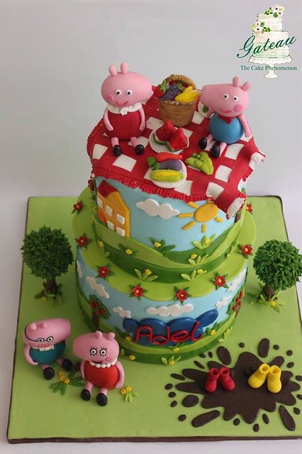 Peppa Pig Themed Cake by Gateau: The Cake Phenomenon