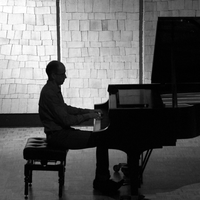 IGNACIO BRASA, PIANO - AUDITORIO "ÁNGEL BARJA" 15.06.15