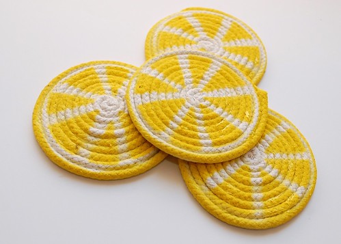 iLoveToCreate Blog: Lemon Slice Rope Coaster DIY