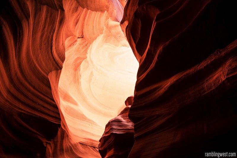 _DSC5718_rw, Antelope Canyon light