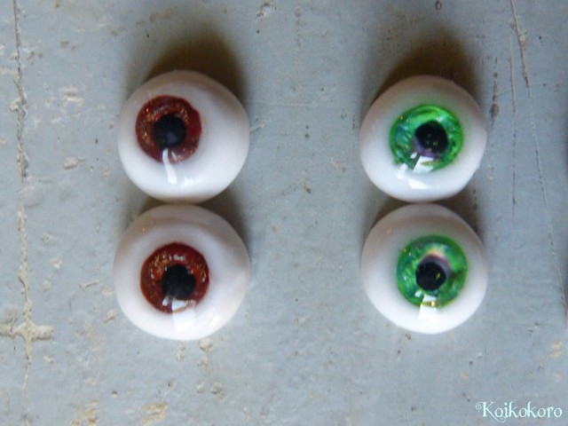 Handmade eyes ^^ ! Maj23/03-stock DGP 19612574353_e19d1e94f0_z