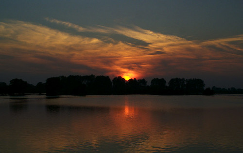 sunset sky lake clouds 1025fav 510fav photography topv333 bravo thevale