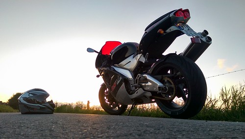 sunset sonnenuntergang motorcycle ostfriesland aprilia motorrad bearacer apriliarsvmilleme