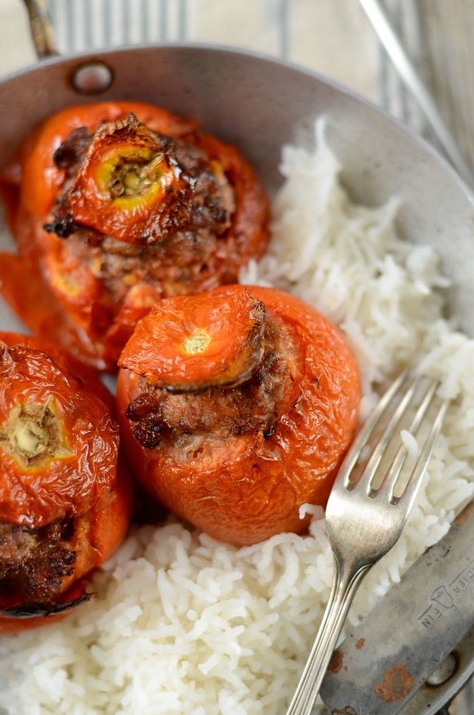Tomates farcies au four et riz