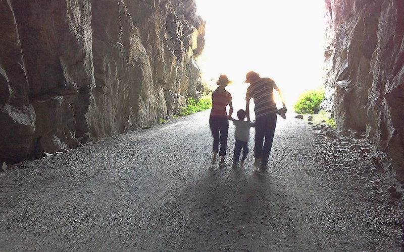 跟着儿子家去度假-水壶谷隧道（第一滴血拍摄处）_图1-17