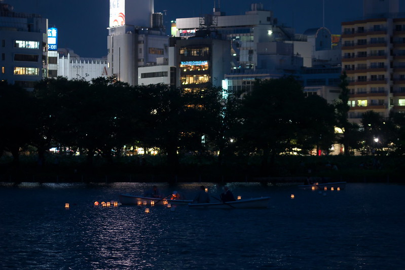 東京路地裏散歩 不忍池 灯篭流し 2015年7月15日