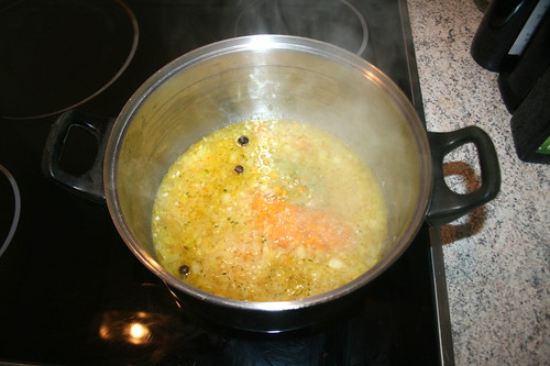 26 - Kurz aufkochen lassen / Bring to a boil