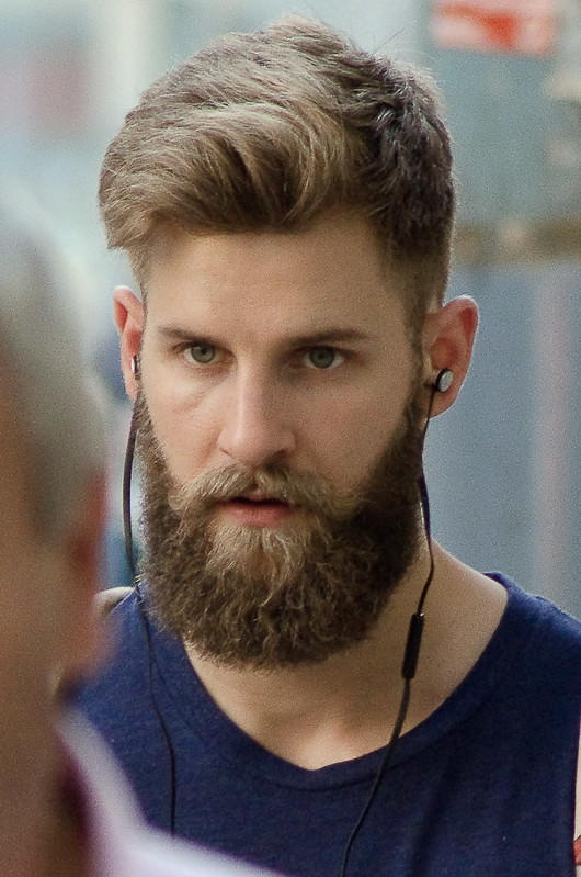 Hombre con barba