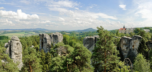 rock countryside sandstone rocks view panoramic czechrepublic chateau zámek skala trosky hruba hruboskalsko