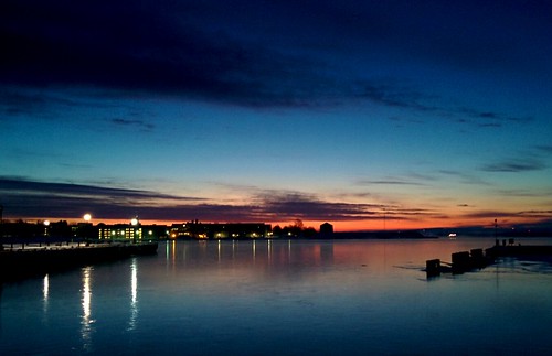 sunrise waterfront ygk smartphone dawn