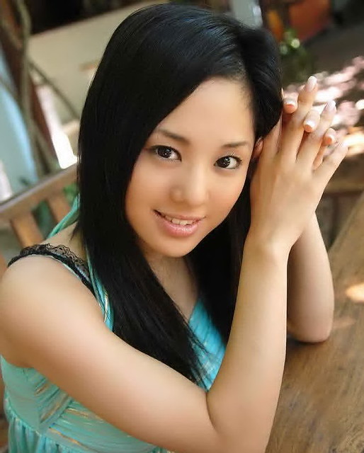 Wanita Bintang Porno Jepang  yang  Paling Cantik MAJALAH 