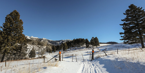 crazymountains fence hff montana winter snow ski recreation gate