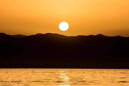 été2016 méditerranée eau mer sunrise réflection sunset marinasmir bouhsina bouhsinaphotography canon 7dii ef70200 silhouette
