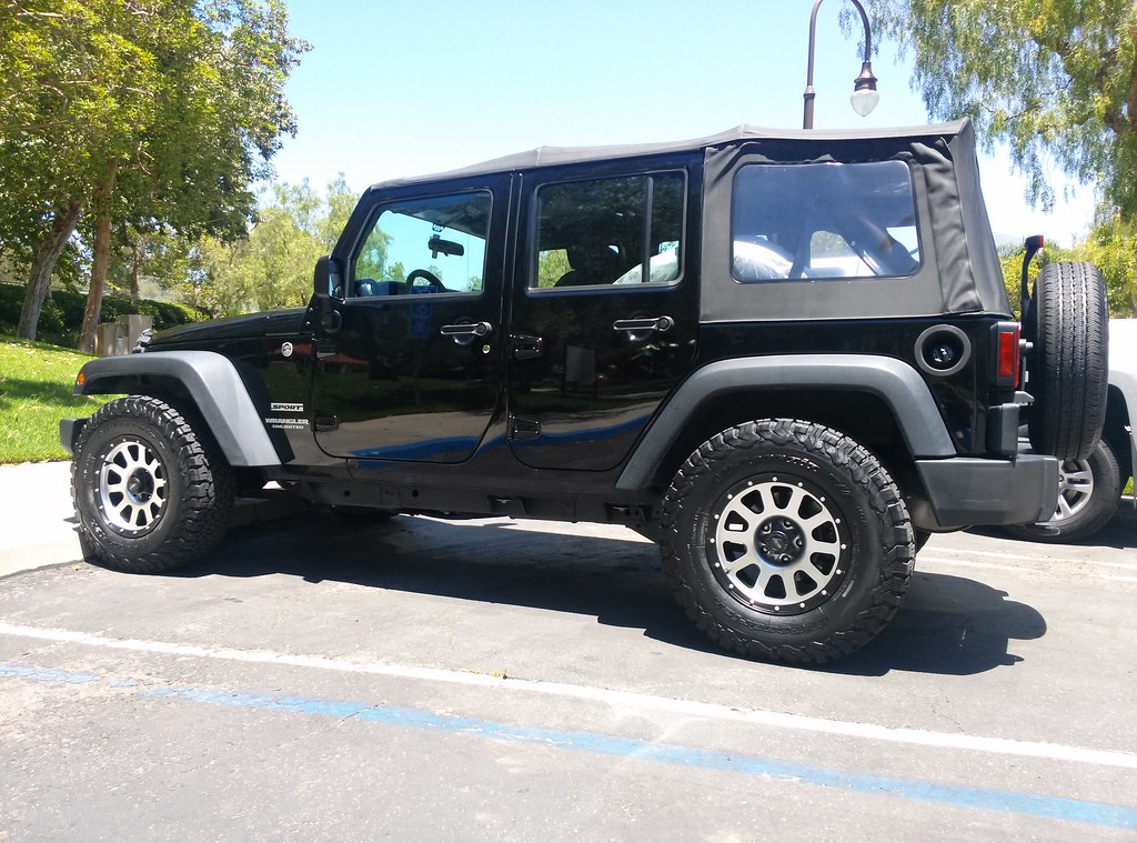 Will 285/70R17 rub with no lift? | Jeep Wrangler Forum