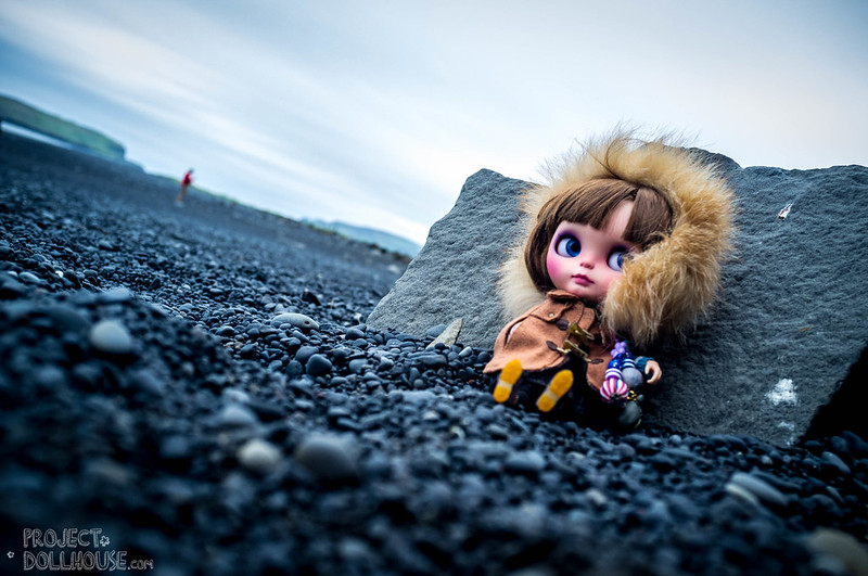 Nori goes to the Black Sands