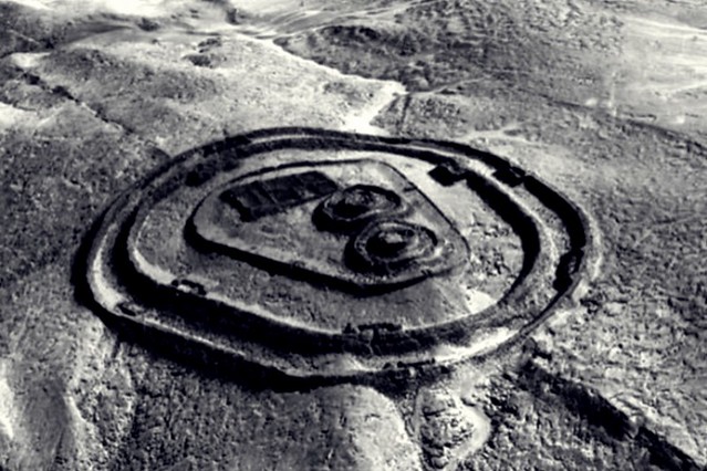 Chankillo el reloj solar más antiguo de América, Casma, Ancash - Perú Folklórico