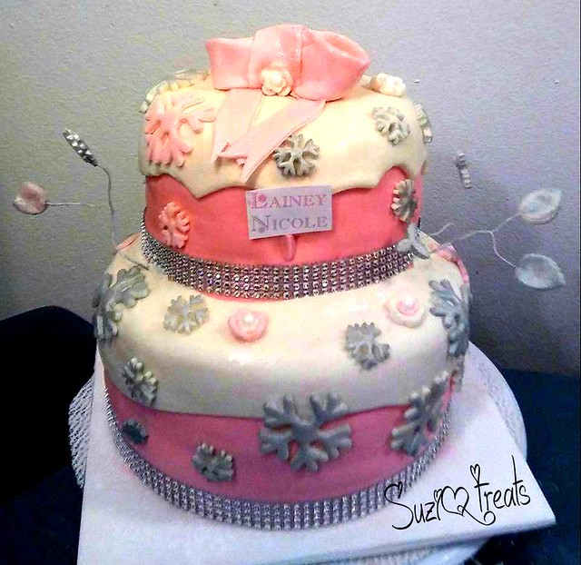 Cake by Suzi Gonzalez-Prevost of SuziQ Treats