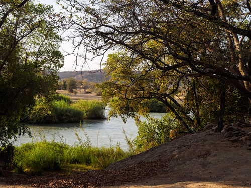 kuneneriver namibia paysage border fleuve nature octobre kunene namibie