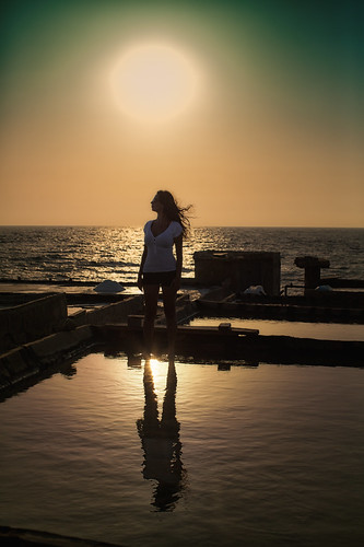 family sunset shadow summer lebanon woman holiday color reflection beach pool model mediterranean salt anfeh colorefex niksoftware shoulykheir