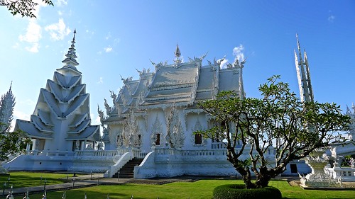 White Temple OR Wat Rong Khun (วัดร่องขุ่น) - Thailand 04