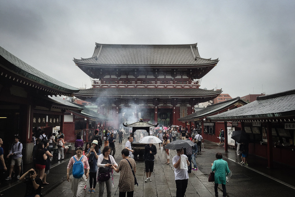 japan photos | asakusa shrine