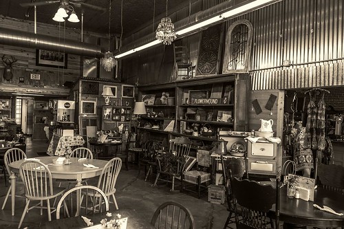 blackandwhite bw oklahoma shop interior antiques umber