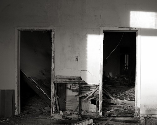 yale oklahoma interior abandoned empty derelict crumbling fallingin fallingdown delapidated broken
