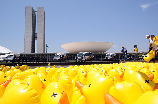 Campanha "Não Vou Pagar o Pato", apoiada pela Fiesp  - Créditos: Lucio Bernardo Jr./ Câmara dos Deputados