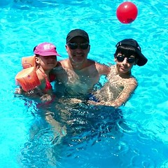 #swimming 🏊 #pool #summer #kids #kevin #karen #quality #time #weekend