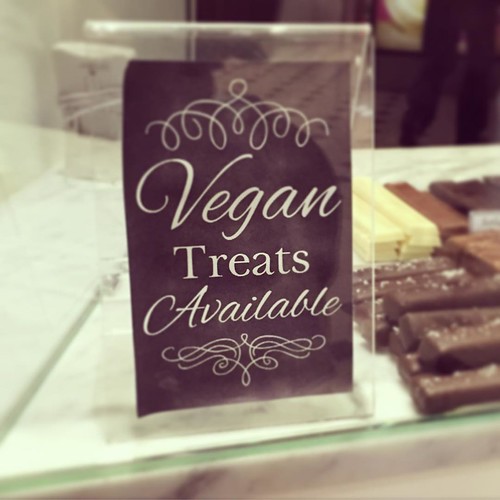 Vegan Treats Available at Colestown Chocolate in the 277 mall, Newmarket. #vegan #aucklandvegan #veganchocolate #chocolate