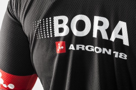 Švédská značka Craft spojila své síly s týmem Bora Argon 18
