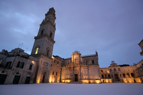duomo campanile lecce salento alba sunrise snow panorama apulia puglia neve piazza barocco leccese pietra pietraleccese