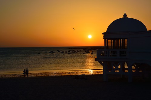 sunset españa orange sol beach atardecer spain nikon peaceful playa andalucia cadiz puesta cádiz naranja caleta 1685 d7100