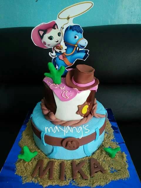 Cake by Balala Mabelle of Mayang's