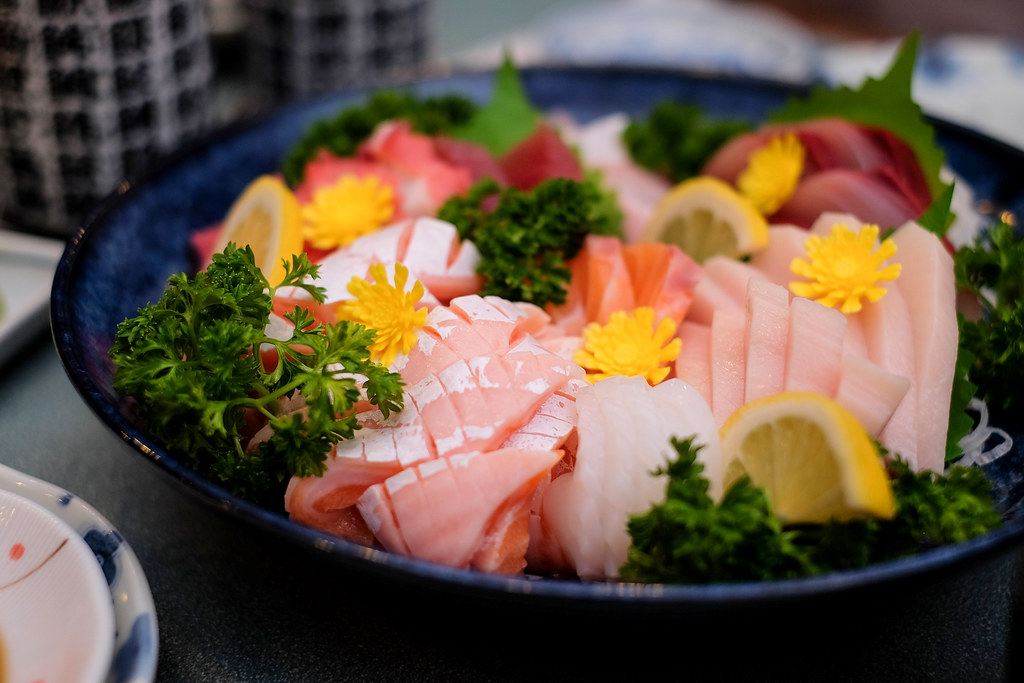 Ikoi Japanese Restaurant's Japanese buffet with a good range of sashimi