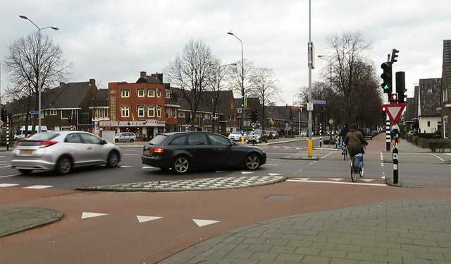 Dutch Inspiration Protected Intersection