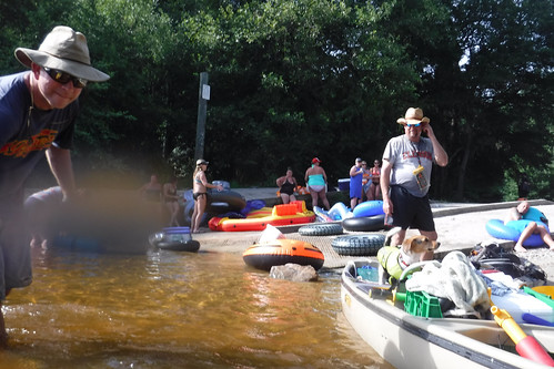 Edisto River Beer Commercial and Rope Swing Float-149