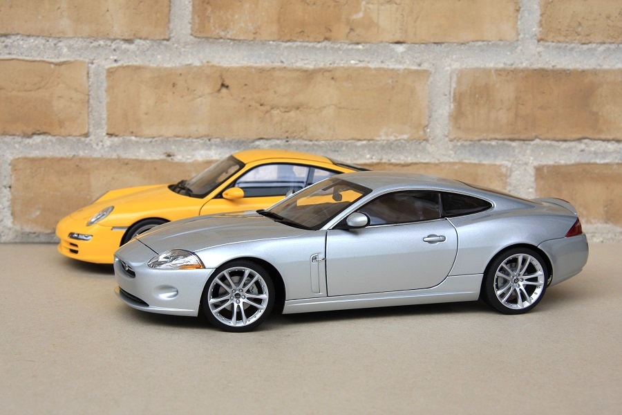 AUTOart 1:18 Jaguar XK '06 | DiecastXchange Forum