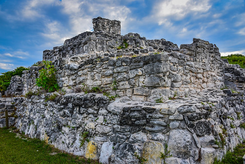 cancún quintanaroo mexico mx baseamento piramidal el rey maya archaeological site cancun mayan ruinen ruin ruins ancient riviera zona arqueológica las ruinas del yucatan