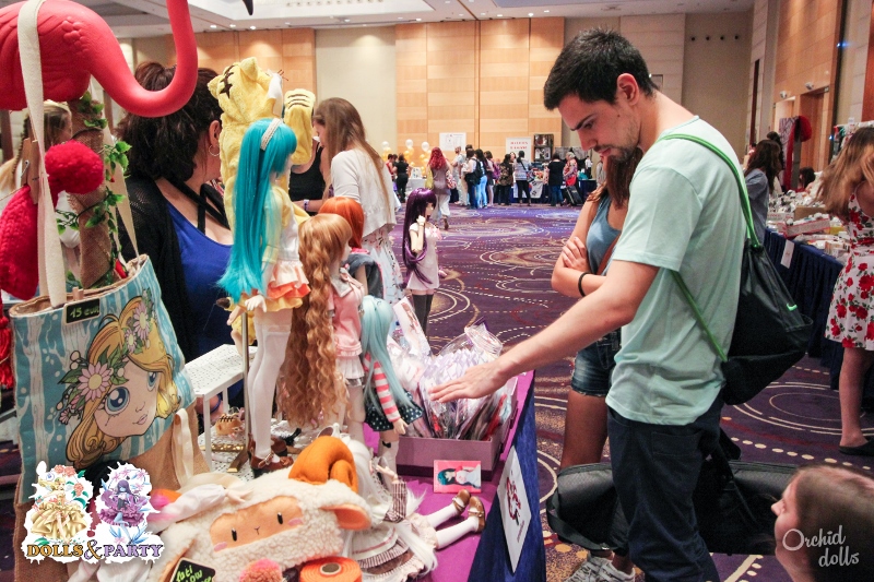 Dolls&Party 2015 Booth Assembly