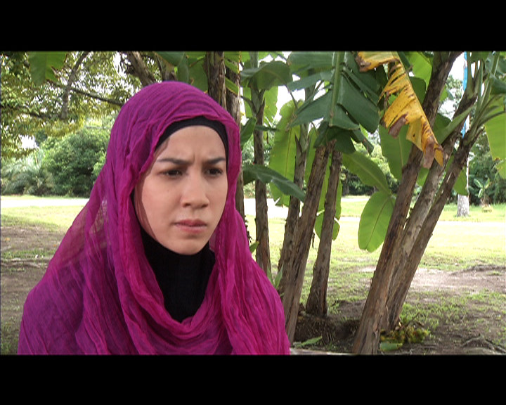 Memey Suhaiza pegang watak Maya, isteri Ustaz Hassan