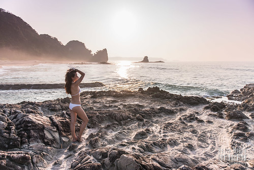 summer sun hot beach rock japan sunrise landscape model nikon bikini shizuoka shimoda d800 ohamabeach nikkor2470mmf28