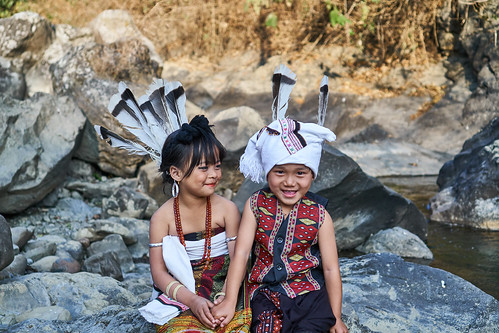 india manipur incredibleindia kuki sony a6300 sel35f18 portrait kids traditional asia river northeast friends pretty