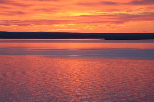 sunset 2 lake color southdakota 35 sep05 oahe
