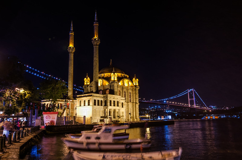 Ortaköy Mosque / Ортакёй