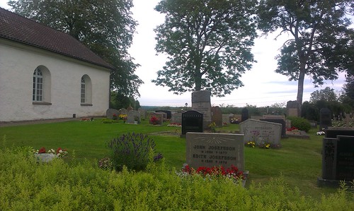 tomb tombstone kyrka kyrkogård ulricehamn finnekumla gravstenar medeltidakyrka finnekumlakyrka