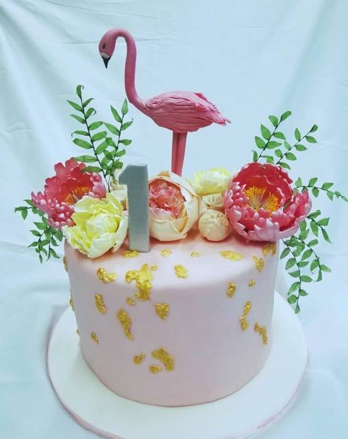 Cake by Danica Choi of Zpartystudio