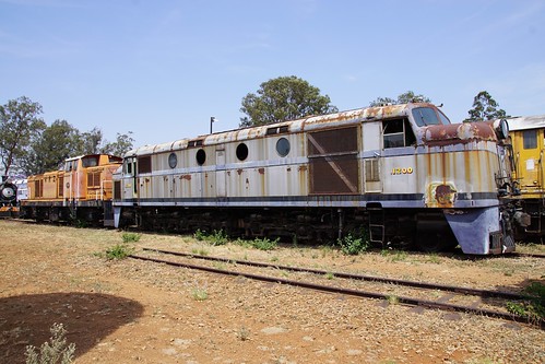 classde2 no1200 classde7 no1708 railwaymuseum bulawayo zimbabwe